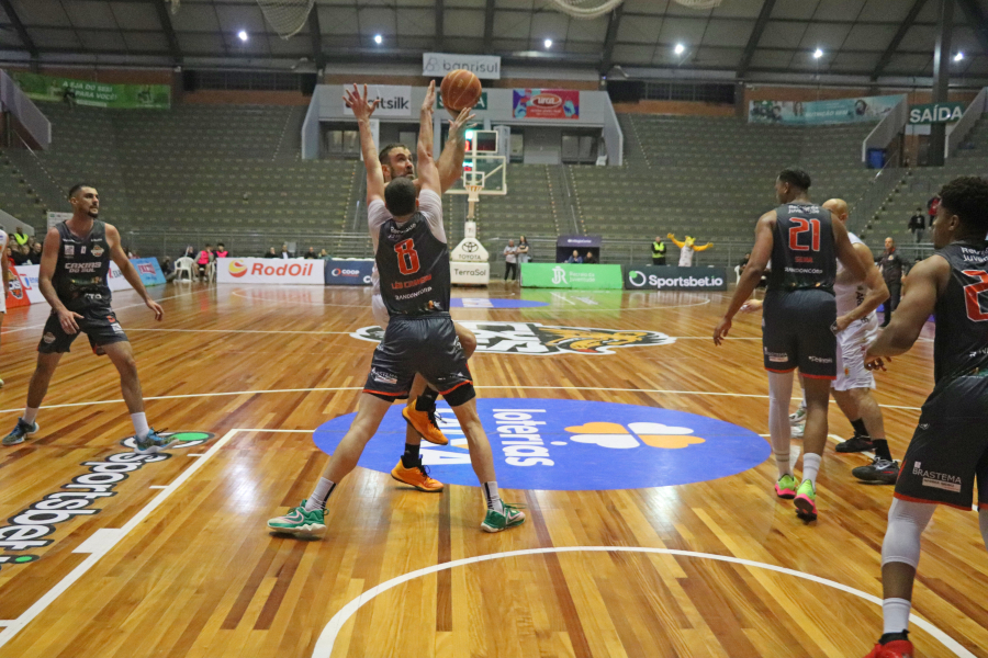 NBB | Caxias do Sul Basquete perde para o São José
