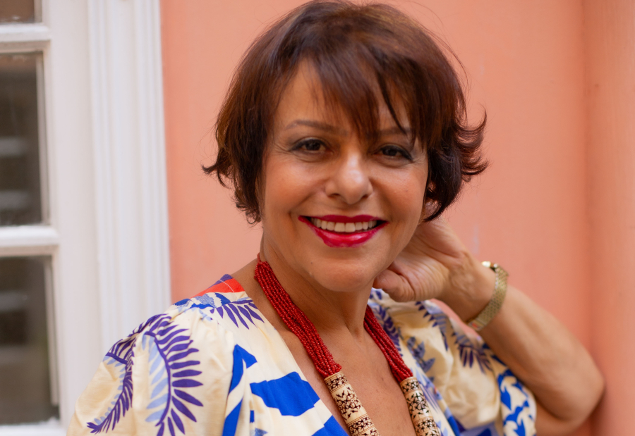 Eliane Salek “reúne” Ary Barroso e Dorival Caymmi no Teatro Brigitte Blair, em Copacabana